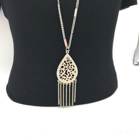 Vintage Silver tone Teardrop Filigree Pendant Necklace With Chain Fringe - Picture 4 of 8